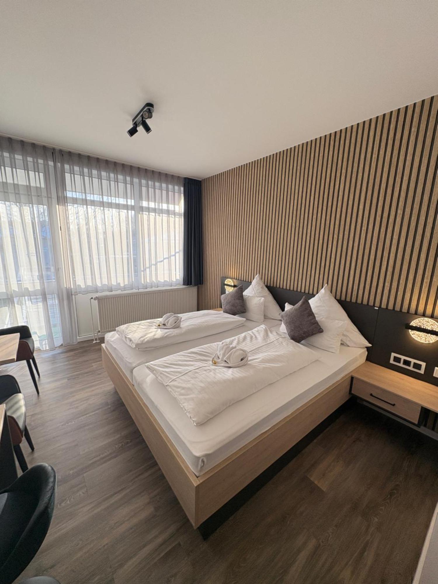 Hotel Zur Therme Westernkotten Buitenkant foto