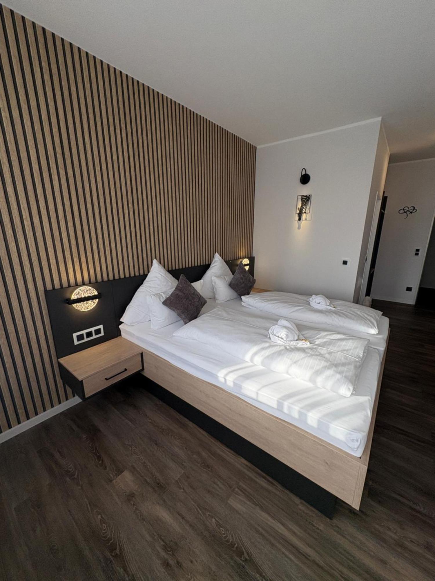 Hotel Zur Therme Westernkotten Buitenkant foto
