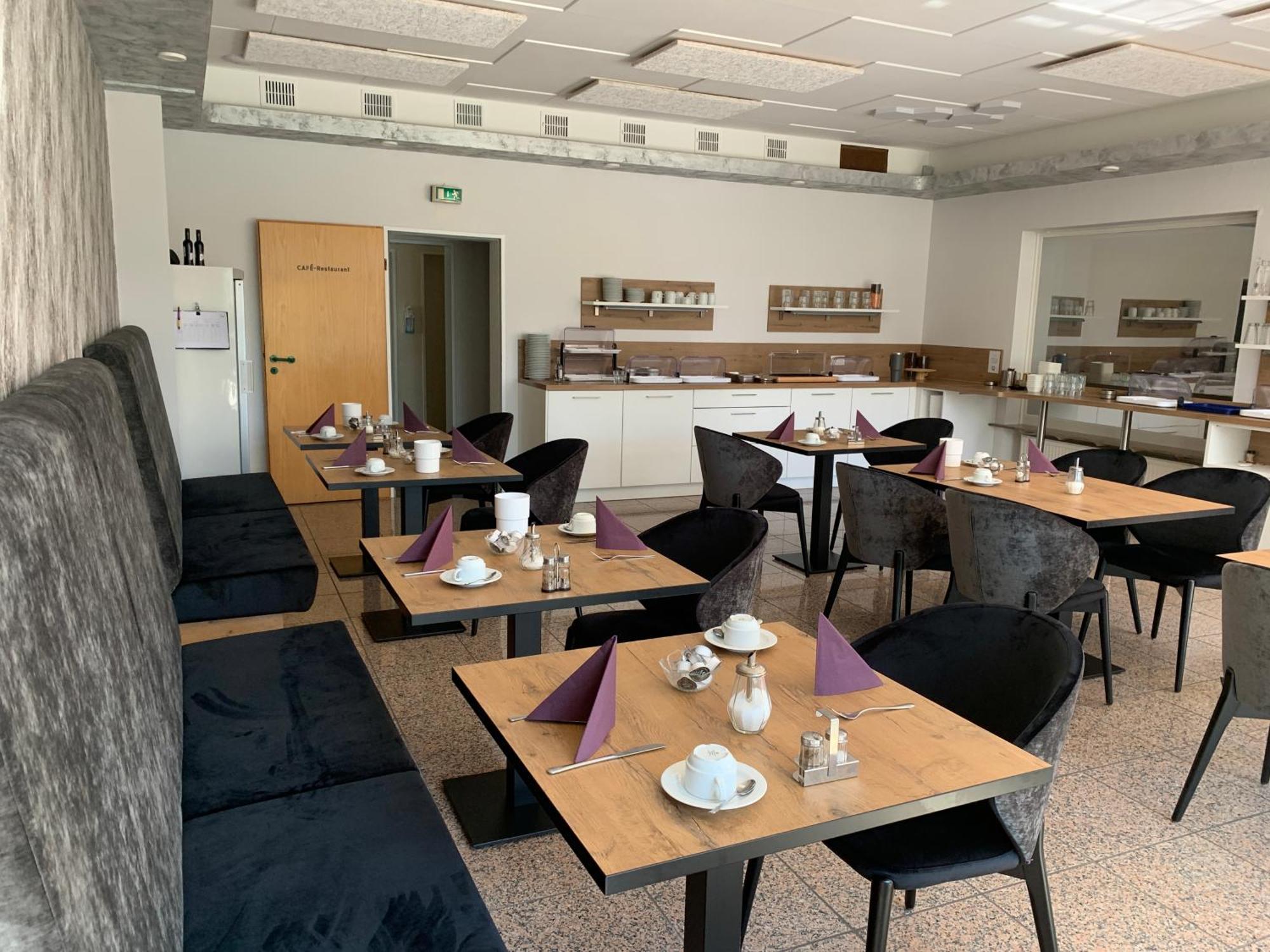 Hotel Zur Therme Westernkotten Buitenkant foto